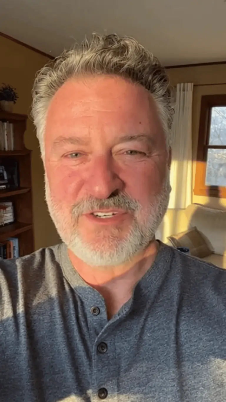Mark R. — Easy to wash, easy to live with
